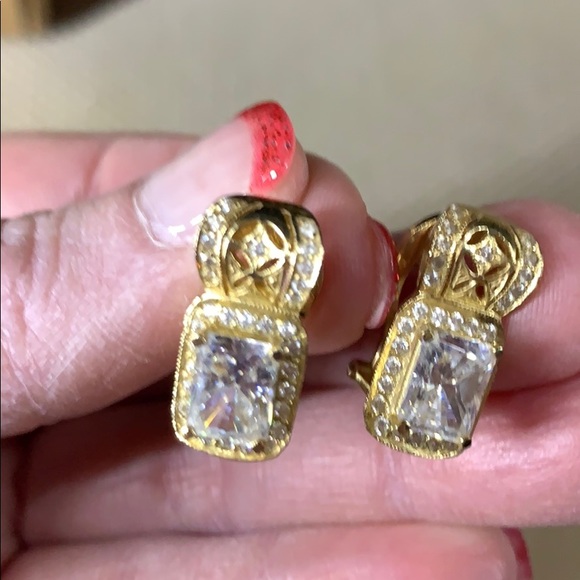 Saks Brand 14K Gold Earrings with CZ Crystals - Picture 8 of 9